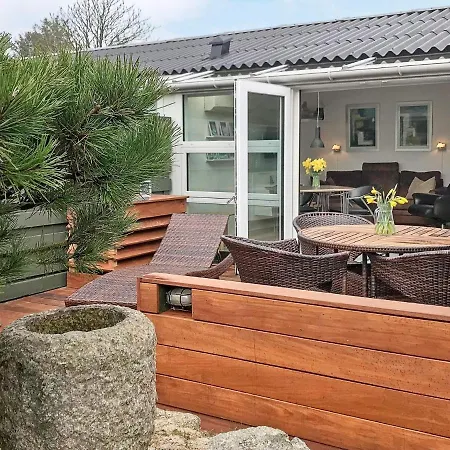 One-bedroom Holiday In 3 * Vejers Strand